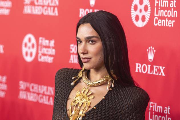April 28, 2025, New York, United States: Dua Lipa attends the 50th Chaplin Award Gala at Alice Tully Hall at Lincoln Center. New York United States - ZUMAs197 20250428_aaa_s197_380 Copyright: xRonxAdarx