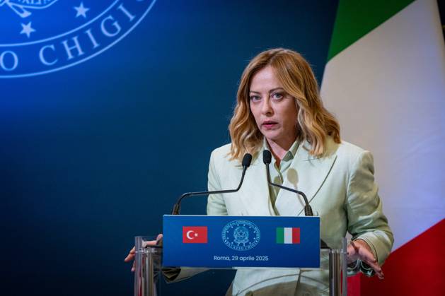 Turkish President Recep Tayyip Erdogan and Italian Premier Giorgia Meloni address the media during a joint press conference at Villa Pamphilj in Rome, Italy, on 29 April 2025. Turkish President Recep Tayyip Erdogan and Italian Premier Giorgia Meloni address the media during a joint press conference at Villa Pamphilj in Rome, Italy, on 29 April 2025., Credit:Stefano Costantino TTL Avalon Italy, Rome Copyright: xStefanoxCostantinoxTTLx xAvalonx 0993526982