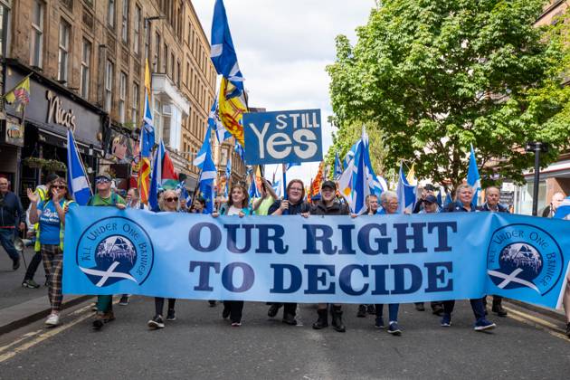 Bilder des Jahres 2025, News 05 Mai News Themen der Woche KW18 News Bilder des Tages May 3, 2025, Glasgow, Scotland, UK: Scottish independence campaign group All Under One Banner held their annual March For Independence in Glasgow. Several thousand participants marched through the city in the first of three such demonstrations scheduled for this year. Glasgow UK - ZUMAs357 20250503_zip_s357_006 Copyright: xCameronxScottx