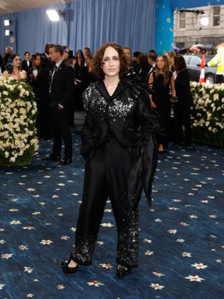 Nicole Phelps arrives on the red carpet at the 2025 Met Gala celebrating the opening of Superfine: Tailoring Black Style at The Metropolitan Museum of Art on Monday, May 5, 2025 in New York City.  NYP20250505511 JOHNxANGELILLO