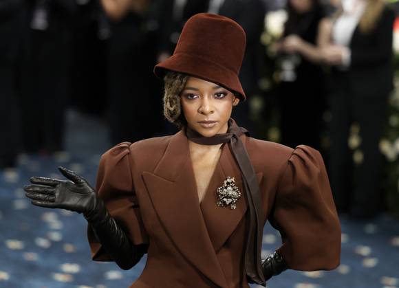 Entertainment Themen der Woche KW19 Entertainment Bilder des Tages Kara Young arrives on the red carpet at the 2025 Met Gala celebrating the opening of Superfine: Tailoring Black Style at The Metropolitan Museum of Art on Monday, May 5, 2025 in New York City.  NYP20250505108 JOHNxANGELILLO