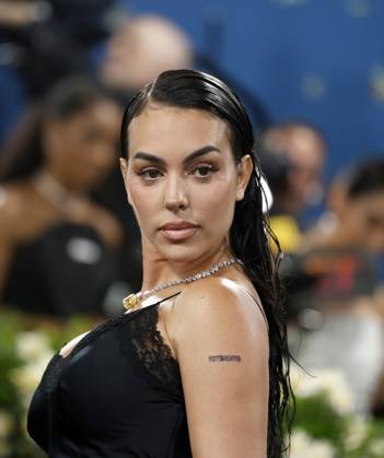 Georgina Rodríguez arrives on the red carpet at the 2025 Met Gala celebrating the opening of Superfine: Tailoring Black Style at The Metropolitan Museum of Art on Monday, May 5, 2025 in New York City.  NYP20250505130 JOHNxANGELILLO