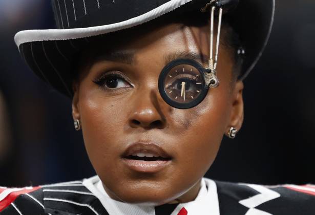 Entertainment Themen der Woche KW19 Entertainment Bilder des Tages Janelle Monae arrives on the red carpet at the 2025 Met Gala celebrating the opening of Superfine: Tailoring Black Style at The Metropolitan Museum of Art on Monday, May 5, 2025 in New York City.  NYP20250505910 JOHNxANGELILLO