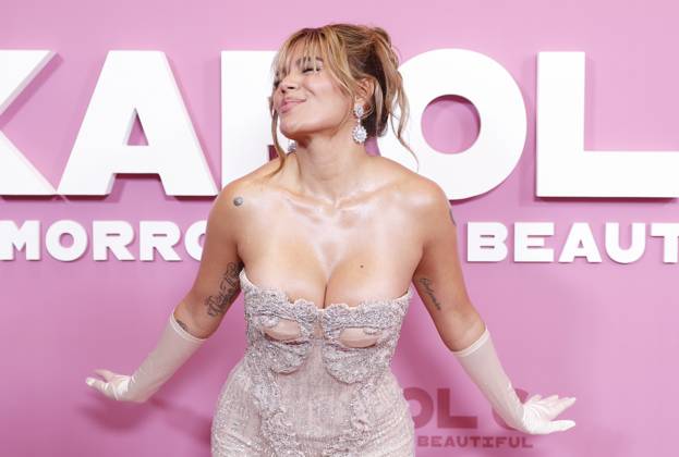 Bilder des Jahres 2025, Entertainment 05 Mai Entertainment Themen der Woche KW19 Karol G arrives on the red carpet for the New York screening of Netflix s Karol G: Tomorrow Was Beautiful at Whitby Hotel on Tuesday, May 6, 2025 in New York City.  NYP20250506119 JOHNxANGELILLO