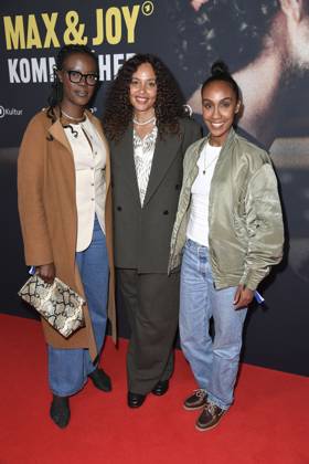Anna Dushime, Joy Denalane und Hadnet Tesfai bei der Premiere der 3teiligen ARD Doku Filmreihe öMax und Joy - komm naeher (ab 8.5.205 in der ARD Mediathek) am 7.05.2025 in der Astor Filmlounge in Berlin ARD Doku Serie Max & Joy- komm naeher feiert Premiere in Berlin