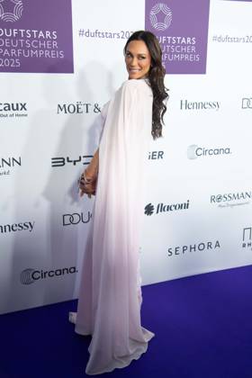 Lilly BECKER, Model, bei den DUFTSTARS 2025 - Deutscher Parfumpreis Verleihung des deutschen Parfumpreises DUFTSTARS durch die Fragrance Foundation am 08.05.2025, Rheinterrassen, Duesseldorf.