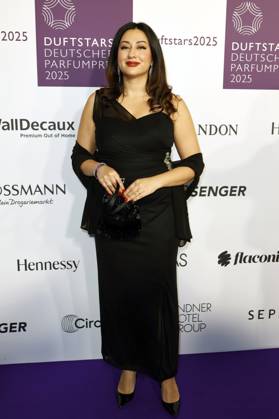Fari von Buon Profumo bei der Verleihung des Deutschen Parfumpreises Duftstars 2025 auf der Rheinterrasse Düsseldorf. Düsseldorf, 08.05.2025