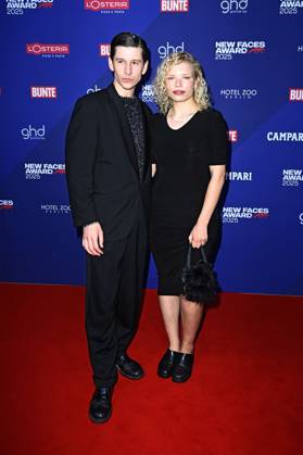 Lorenz Hochhuth und Luisa-Celine Gaffron bei der Verleihung der Bunte New Faces Awards Film 2025 im Delphi Filmpalast. Berlin, 08.05.2025