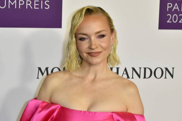 Janin Ullmann Moderatorin zu Gast auf dem blauen Teppich bei der Verleihung der Duftstars 2025 Deutscher Parfumpreis der Fragrance Foundation in den Rheinterrassen am 08.05.2025 Duesseldorf NRW Deutschland