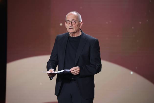 Dominik Graf Laudator 1 EHRENPREIS bei Verleihung DEUTSCHER FILMPREIS 2025 in Berlin Copyright: xEventpressxFuhrx