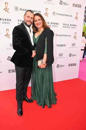 Manuel Cortez und Saina Bayatpour beim Felix Burda Award am 9.05.2025 in Berlin Felix Burda Award 2025 in Berlin