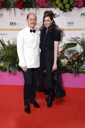 Godehard Giese und Kim Riedle bei der Deutscher Filmpreis Verleihung am 9.05.2025 in Berlin Deutscher Filmpreis 2025 in Berlin
