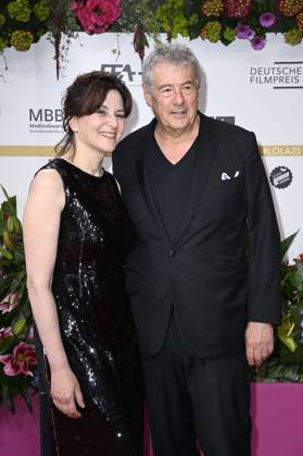 Martina Gedeck und Markus Imboden bei der 75. Verleihung des Deutschen Filmpreises 2025 im Theater am Potsdamer Platz. Berlin, 09.05.2025