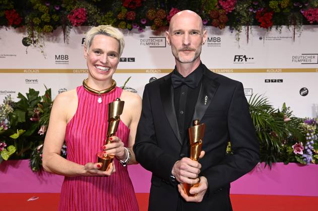 Melanie Raab und Julian R. Wagner bei der 75. Verleihung des Deutschen Filmpreises 2025 im Theater am Potsdamer Platz. Berlin, 09.05.2025