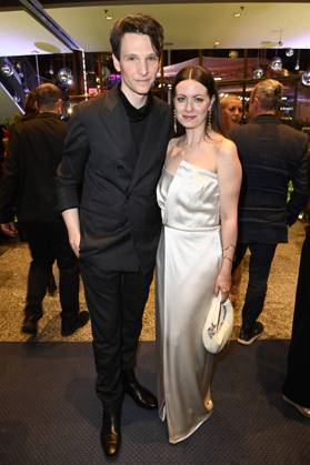 Sabin Tambrea und Alice Dwyer bei der 75. Verleihung des Deutschen Filmpreises 2025 im Theater am Potsdamer Platz. Berlin, 09.05.2025