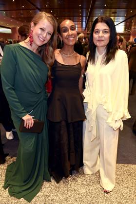 Nina Eichinger, Hadnet Tesfai und Jasmin Tabatabai bei der 75. Verleihung des Deutschen Filmpreises 2025 im Theater am Potsdamer Platz. Berlin, 09.05.2025