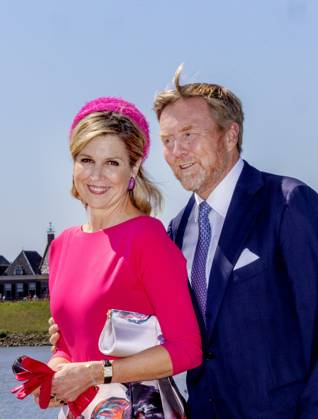 13-05-2025 Utrecht Queen Maxima and King Willem-Alexander at the ferry De Overkant during the visited at Montfoort, Lopik, Viane, Lopikerwaard and Vijfheerenlanden in Utrecht. Â Copyright: xPPEx