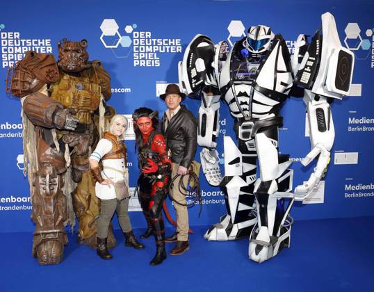 Cosplayers beim Deutschen Computerspielpreis 2025.