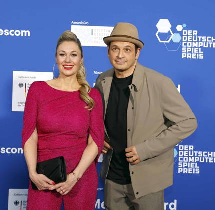 Ruth Moschner, Kaya Yanar beim Deutschen Computerspielpreis 2025.