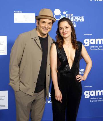Kaya Yanar, Sarah Alles beim Deutschen Computerspielpreis 2025.