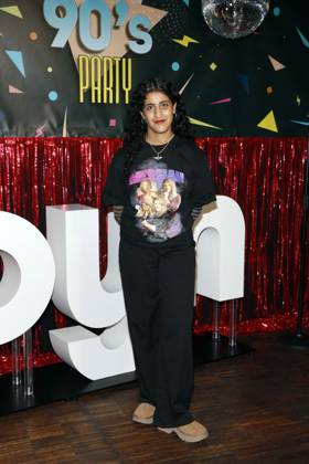 Banafsheh Hourmazdi beim Photocall zur Premiere der ersten Staffel der JOYN Serie Messiah Superstar im Bi Nuu Berlin am 15. Mai 2025
