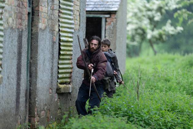 Aaron Taylor-Johnson and Alfie Williams UK. Aaron Taylor-Johnson and Alfie Williams in (C)Sony Pictures Releasing film: 28 Years Later (2025). Plot: Set 28 years after the initial Rage virus turned most people into aggressive zombies. LMK106-J11061-170525 Supplied by LMKMEDIA. Editorial Only. Landmark Media is not the copyright owner of these Film or TV stills but provides a service only for recognised Media outlets.
