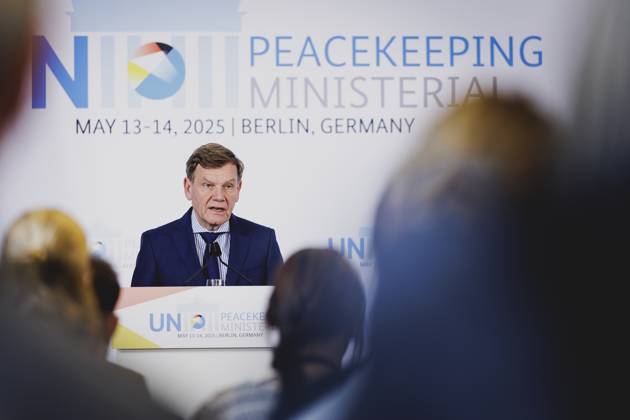 Johann Wadephul (CDU), Bundesaussenminister, aufgenommen im Rahmen einer Pressekonferenz zum UN Peacekeeping Ministerial 2025. Berlin, 14.05.2025. Fotografiert im Auftrag des Auswaertigen Amtes Berlin Deutschland Copyright: xFlorianxGaertner AAx