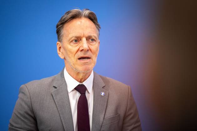 Holger Muench, Praesident des Bundeskriminalamt, stellt die Fallzahlen fuer die Politisch Motivierte Kriminalitaet (PMK) 2024 in der Bundespressekonferenz vor in Berlin, 20.05.2025. Berlin Deutschland Copyright: xJulianexSonntagx