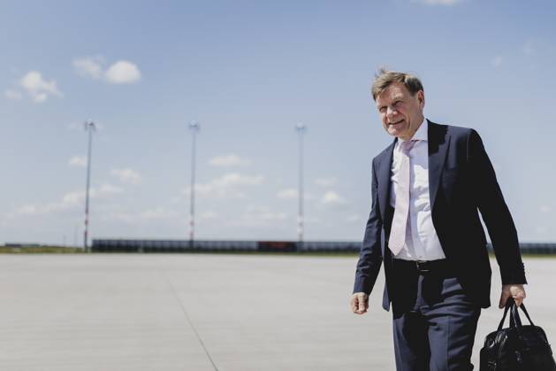 Johann Wadephul (CDU), Bundesaussenminister, aufgenommen vor Abflug nach Bruessel zum Rat fuer Auswaertige Angelegenheiten (RfAB) in Berlin, 20.05.2025. Fotografiert im Auftrag des Auswaertigen Amtes. Berlin Deutschland Copyright: xFlorianxGaertner AAx