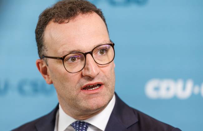 Statement vor den Fraktionssitzung der CDU CSU Jens Spahn, Fraktionsvorsitzender der CDU CSU im Bundestag, spricht während eines Statement vor der Fraktionssitzung am 20.05.25 in Berlin. Berlin Berlin Deutschland Reichstag