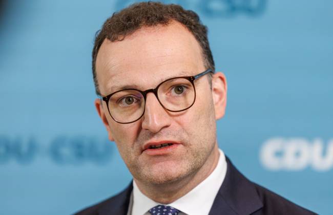 Statement vor den Fraktionssitzung der CDU CSU Jens Spahn, Fraktionsvorsitzender der CDU CSU im Bundestag, spricht während eines Statement vor der Fraktionssitzung am 20.05.25 in Berlin. Berlin Berlin Deutschland Reichstag