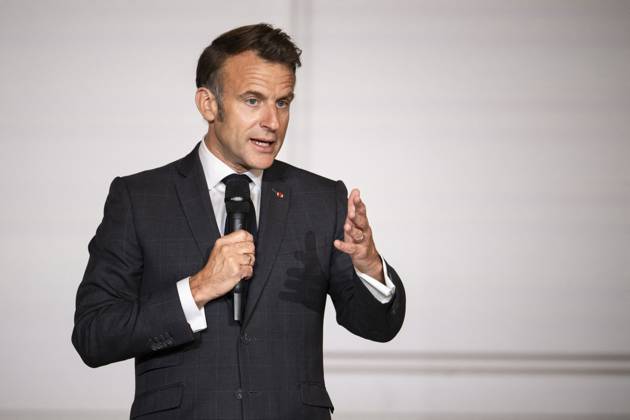 Non Au Harcelement Awards Ceremony - Paris French President Emmanuel Macron speaks at the No to Bullying award ceremony at the Elysee Palace in Paris, France, 21 May 2025. France s Ministry of National Education organizes each year the Non au harcelement (No to Bullying) contest in schools to raise awareness and promote values such as kindness and inclusion. Photo by Eliot Blondet ABACAPRESS.COM Paris France France  Copyright: xBlondetxEliot ABACAx
