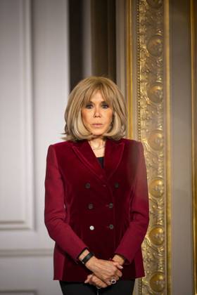 Non Au Harcelement Awards Ceremony - Paris Brigitte Macron attends the No to Bullying award ceremony at the Elysee Palace in Paris, France, 21 May 2025. France s Ministry of National Education organizes each year the Non au harcelement (No to Bullying) contest in schools to raise awareness and promote values such as kindness and inclusion. Photo by Eliot Blondet ABACAPRESS.COM Paris France France  Copyright: xBlondetxEliot ABACAx