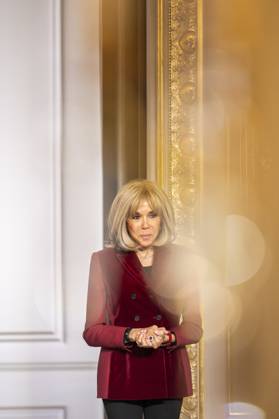 Non Au Harcelement Awards Ceremony - Paris Brigitte Macron attends the No to Bullying award ceremony at the Elysee Palace in Paris, France, 21 May 2025. France s Ministry of National Education organizes each year the Non au harcelement (No to Bullying) contest in schools to raise awareness and promote values such as kindness and inclusion. Photo by Eliot Blondet ABACAPRESS.COM Paris France France  Copyright: xBlondetxEliot ABACAx