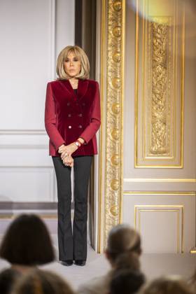 Non Au Harcelement Awards Ceremony - Paris Brigitte Macron attends the No to Bullying award ceremony at the Elysee Palace in Paris, France, 21 May 2025. France s Ministry of National Education organizes each year the Non au harcelement (No to Bullying) contest in schools to raise awareness and promote values such as kindness and inclusion. Photo by Eliot Blondet ABACAPRESS.COM Paris France France  Copyright: xBlondetxEliot ABACAx