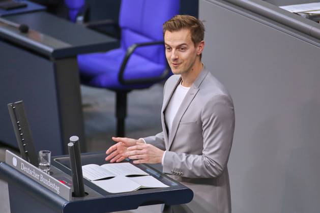 Berlin, Deutschland, 22.05.2025: Deutscher Bundestag: 7. Bundestagssitzung: Matthias David Mieves, SPD Copyright: xdtsxNachrichtenagenturx dts_68532