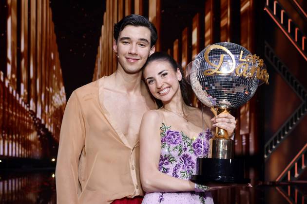 Bilder des Jahres 2025, Entertainment 05 Mai Entertainment Themen der Woche KW21 Entertainment Bilder des Tages Golfprofi Diego Pooth und Tänzerin Ekaterina Leonova gewinnen das Finale der 18. Staffel der RTL-Tanzshow Lets Dance im Coloneum. Köln, 23.05.2025 NRW Deutschland Copyright: xChristophxHardtx