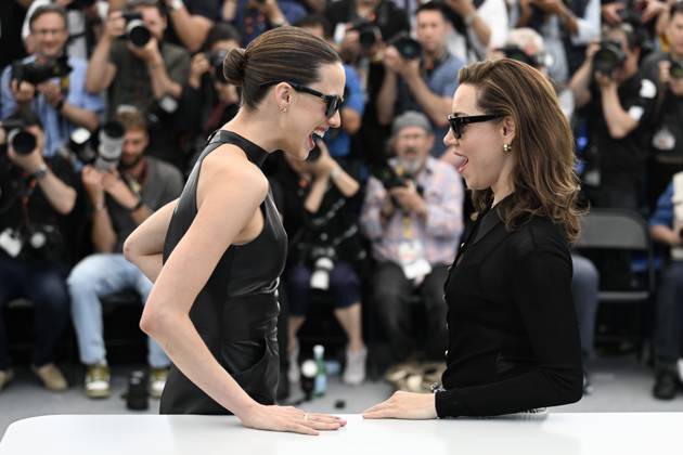 Bilder des Jahres 2025, Entertainment 05 Mai Entertainment Themen der Woche KW21 Entertainment Bilder des Tages 78eme Festival International du Film de Cannes Photocall with cast of HOney don t 78th International Cannes Film Festival Photocall with cast of HOney don t movie 445080 2025 05 24 France Qualley , Sarah Margaret Plaza, Aubrey  Copyright: xSergexArnalx xStarfacex STAR_445080_013