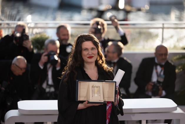 78. Internationalen Filmfestspiele von Cannes 2025 - Awards Cannes, Frankreich - 24.5.2024: Mascha Schilinski, Gewinnerin des Jury Preis für den Film Sound of Falling während des Photocalls mit den Awards während der Abschlusszeremonie während der 78. Internationalen Filmfestspiele von Cannes. Die 78. Internationalen Filmfestspiele von Cannes finden vom 13. bis 24. Mai 2025 statt. Provence-Alpes-Cote d Azur