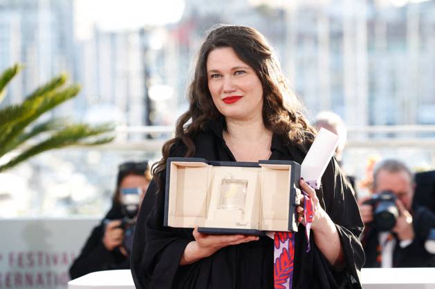 M Photocall of the winners of the 78th Cannes International Film Festival Mascha Schilinski Jury Prize for Sound of falling Photocall of the winners of the 78th Cannes International Film Festival, at the Palais des Festivals in Cannes On may 24th 2025 Jacovides Moreau Bestimage Photocall of the winners of the 78th Cannes International Film Festival, at the Palais des Festivals in Cannes, France On may 24th 2025 Cannes France  Copyright: xJACOVIDES-MOREAUx xBESTIMAGExJACOVIDES-MOREAUx xBESTIMAGEx