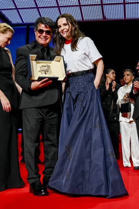 78eme Festival International du Film de Cannes Ceremonie de remise de prix 78th International Cannes Film Festival Closing ceremony and awards 445097 2025 05 24 France Binoche, Juliette Panahi, Jafar  Copyright: xSergexArnalx xStarfacex STAR_445097_113