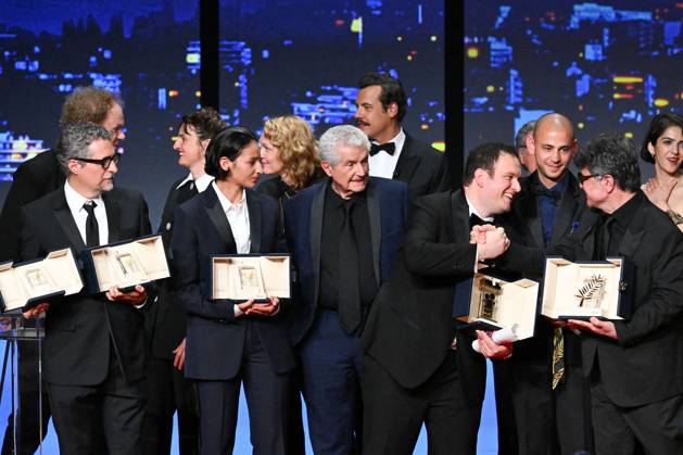 Cannes Closing Ceremony AM Kleber Mendonça Filho, winner of the FIPRESCI Award (Competition) and Best Director Award for The Secret Agent, Nadia Melliti, winner of the Best Actress Award for The Little Sister, Hasan Hadi, winner of the Camera d’Or for Best First Film for The President’s Cake , Tawfeek Barhom with the Palme d’Or for Best Short Film for I m Glad You re Dead Now and Jafar Panahi with the Palme d’Or Award for It Was Just an Accident attending the Closing Ceremony in Cannes, France on May 24, 2025 as part of the 78th Cannes Film Festival. Photo by Aurore Marechal ABACAPRESS.COM Cannes France  Copyright: xMarechalxAurore ABACAx