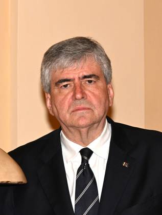 Milan,Italy Teatro alla Scala presentation of the 2025-2026 institutional season Milan, Italy Teatro alla Scala presentation of the 2025-2026 season institutional conference In the photo: Hon.Gianmarco Mazzi Undersecretary of State Ministry of Culture Milan Italy Copyright: xIPA ABACAx