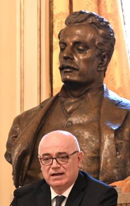 Milan,Italy Teatro alla Scala presentation of the 2025-2026 institutional season Milan, Italy Teatro alla Scala presentation of the 2025-2026 season institutional conference In the photo: Fortunata Ortombina superintendent and artistic director Teatro alla Scala Milan Italy Copyright: xIPA ABACAx