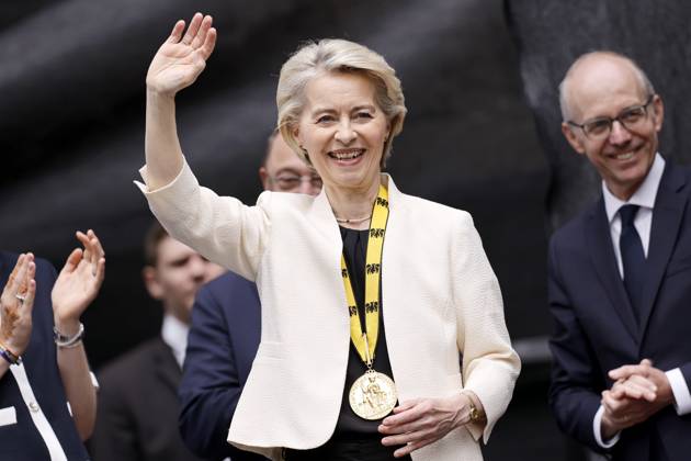 News Themen der Woche KW22 Bilder des Jahres 2025, News 05 Mai News Bilder des Tages Politikerin Ursula von der Leyen (CDU), Präsidentin der EU-Kommission, bei ihrer Auszeichnung mit dem Internationalen Karlspreises zu Aachen 2025. Aachen, 29.05.2025 NRW Deutschland Copyright: xChristophxHardtx