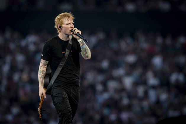Entertainment Themen der Woche KW22 Bilder des Jahres 2025, Entertainment 05 Mai Entertainment Bilder des Tages Ed Sheeran performs in Madrid Singer Ed Sheeran during his concert at the Riyadh Air Metropolitano, May 30, 2025, in Madrid Spain Ed Sheeran has sold out his two concerts in Madrid, today, May 30, and tomorrow, May 31, gathering 140,000 people and breaking records at the Metropolitano Stadium These shows inaugurate his Mathematics Tour 2025, which will tour 13 European countries this summer In Madrid, he will review his greatest hits and has presented live tracks from his upcoming album Play, which will be released in September After successful tours in the United States, Asia and the Middle East, he begins a new musical stage 30 MAY 2025 CONCERT MUSIC METROPOLITANO STADIUM CANTANTE A Pé Madrid Madrid Madrid Spain Copyright: xA.xPÃ rezxMecax 6762744