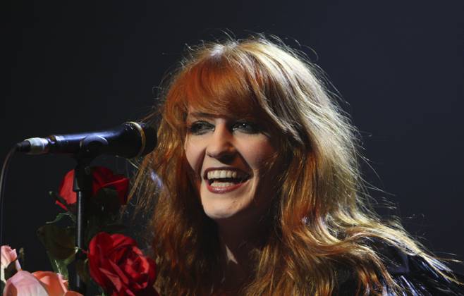RECORD DATE NOT STATED Tennage Cancer trust Concerts FLORENCE AND THE MACHINE aka FLORENCE WELCH performing live as part of the concerts in aid of Tennage Cancer trust, Royal Albert Hall, London, England, UK, March 24th 2009. microphone music gig concert on stage smiling portrait headshot CAP MAR Martin Harris London Great Britain Copyright: xMartinxHarris CapitalxPicturesx
