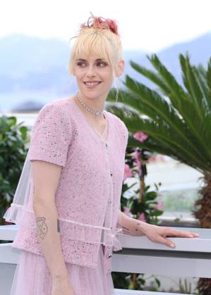78ème Festival International du Film de Cannes Kristen Stewart Photo call du film The chronology of water lors du 78ème Festival International du Film de Cannes, au Palais des Festivals à Cannes On may 16th 2025 Cannes France Photo BestImage Photo call for the movie The chronology of water during the 78th Cannes International Film Festival at the Palais des Festivals in Cannes, France On may 16th 2025 Cannes France Copyright: xDenisxGuignebourgx xBestimagexDenisxGuignebourgx xBestimagex
