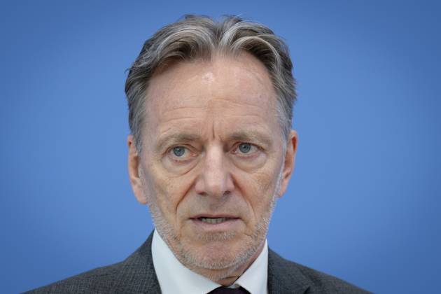 Bundespressekonferenz in Berlin, Vorstellung des BKA-Bundeslagebildes Cybercrime 2024 Bundespressekonferenz, Holger Münch Bundespressekonferenz, BPK, Holger Münch, Präsident, BKA Berlin Berlin GER