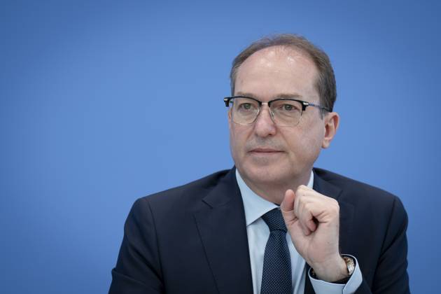 Bundespressekonferenz in Berlin, Vorstellung des BKA-Bundeslagebildes Cybercrime 2024 Bundespressekonferenz, Alexander Dobrindt Bundespressekonferenz, BPK, Alexander Dobrindt, BMI, Bundesinnenminister Berlin Berlin GER